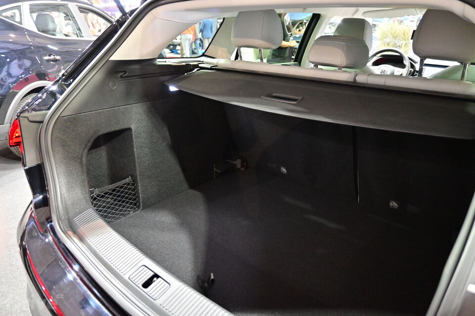 Elektrický kombík MG5