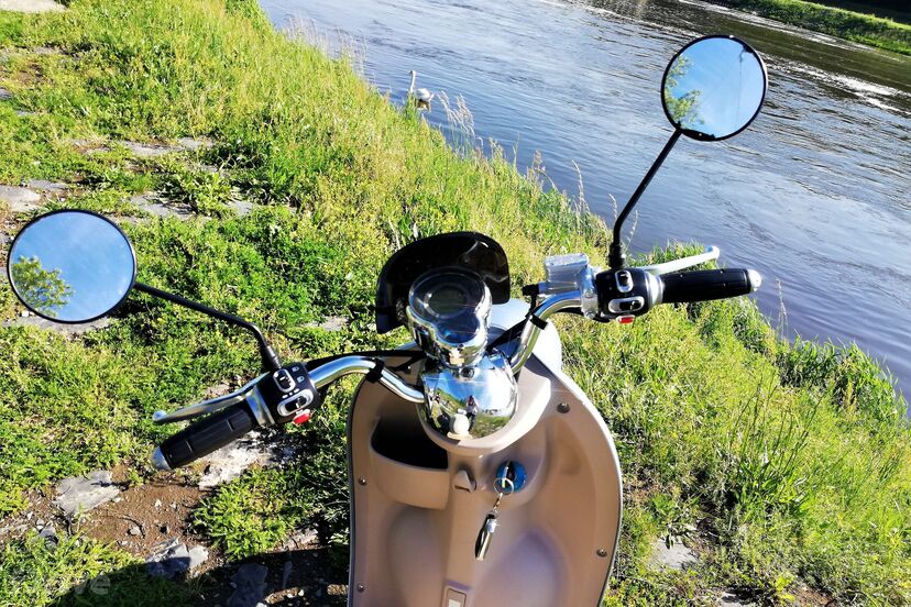 Elektrický skútr OPAI model OPG-EM006 (Retro)