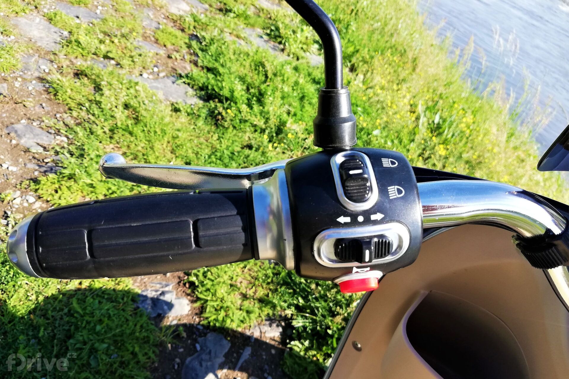 Elektrický skútr OPAI model OPG-EM006 (Retro)