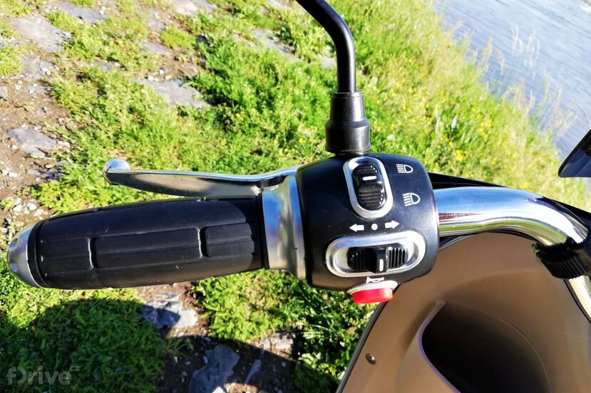 Elektrický skútr OPAI model OPG-EM006 (Retro)