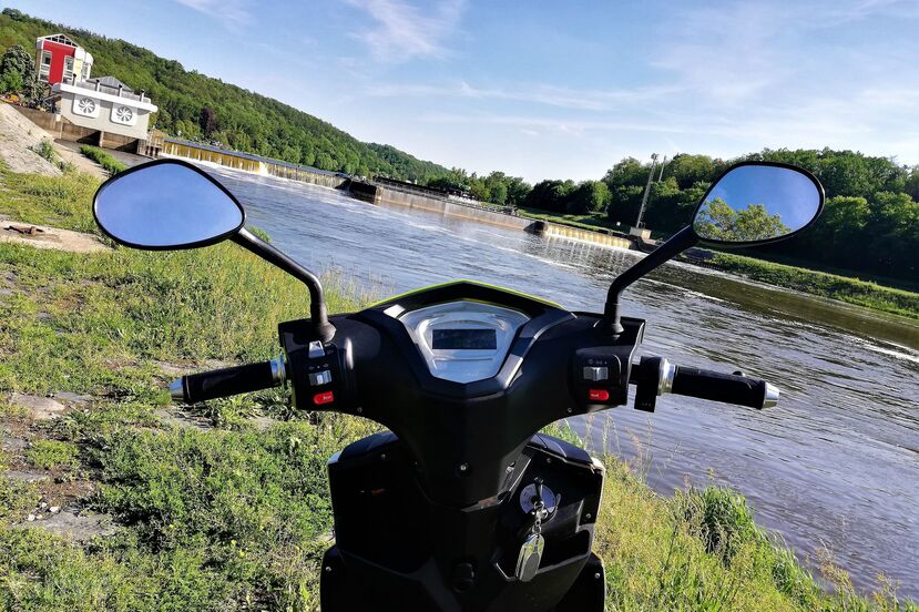 Elektrický skútr OPAI model OPY-EM005 (Speed)