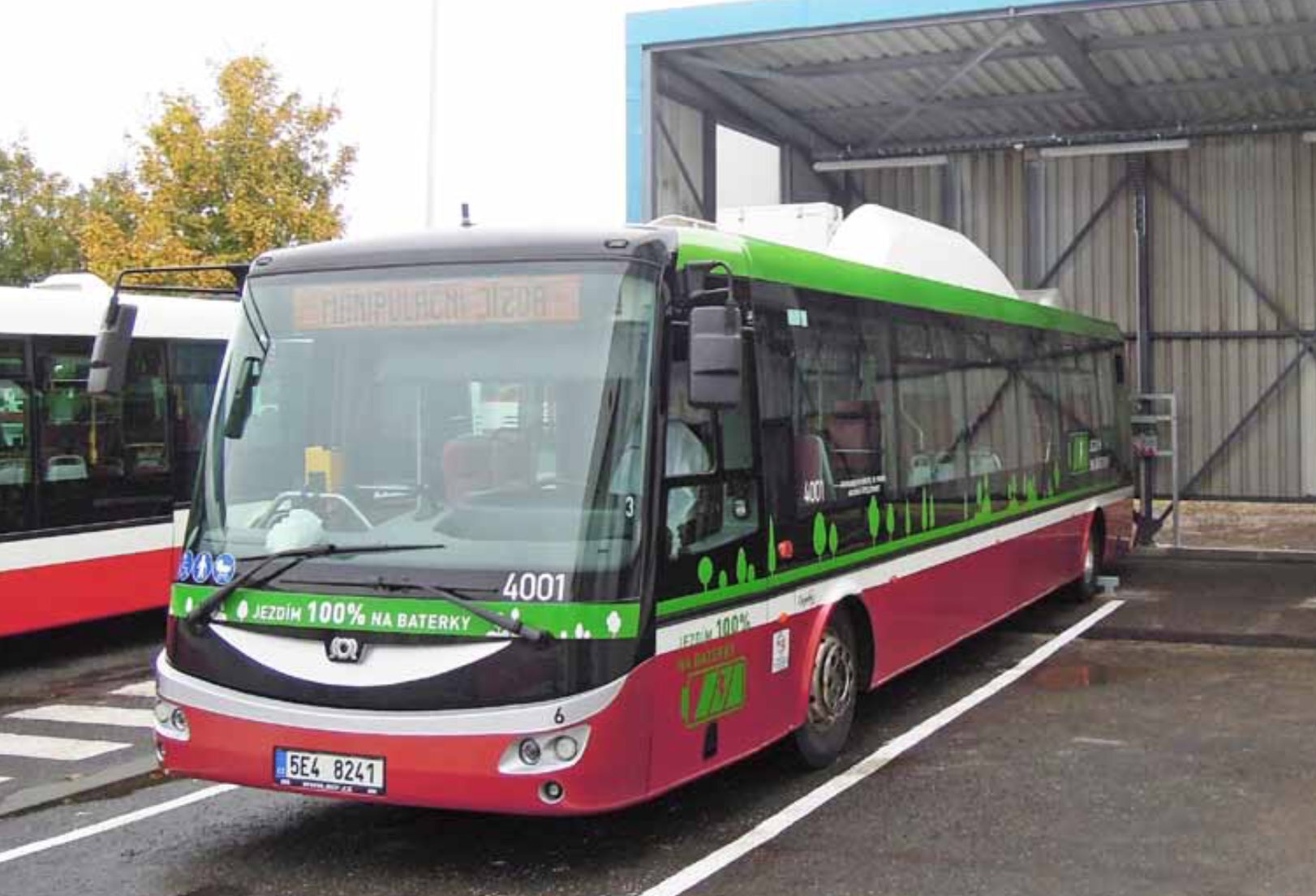 Elektrobus SOR DPP