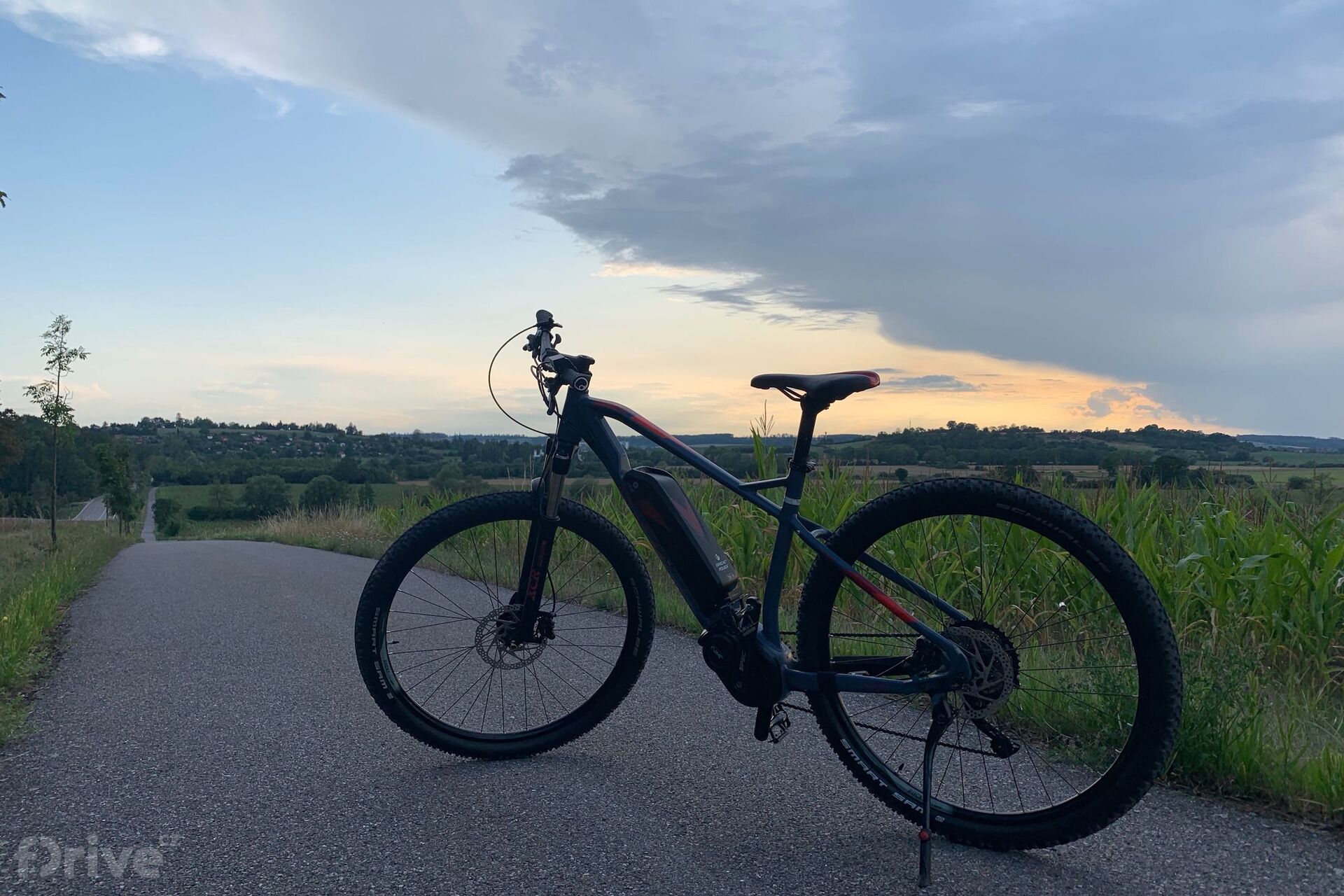 Elektrokolo Tuwan Comp od Apache Bicycles