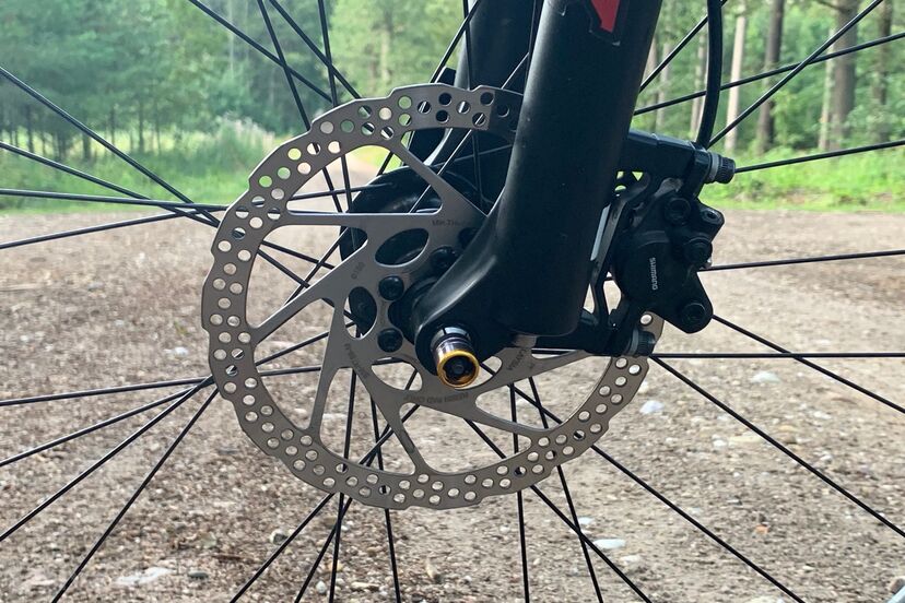 Elektrokolo Tuwan Comp od Apache Bicycles