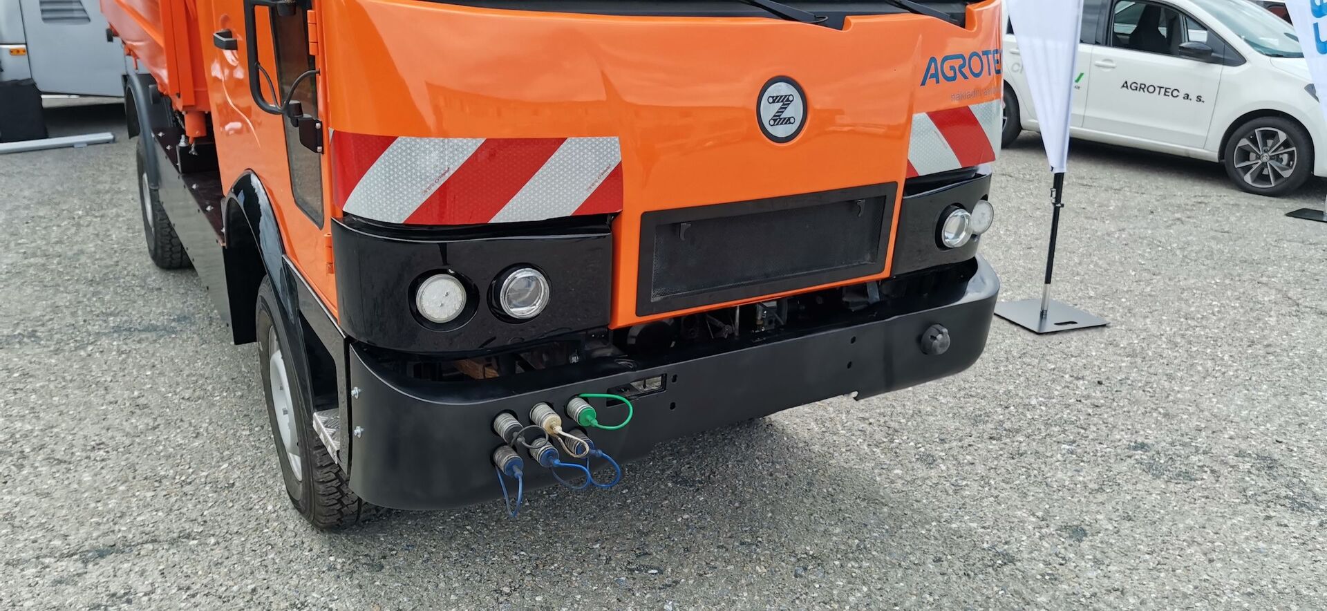 Elektromobil elZebra pro komunální služby