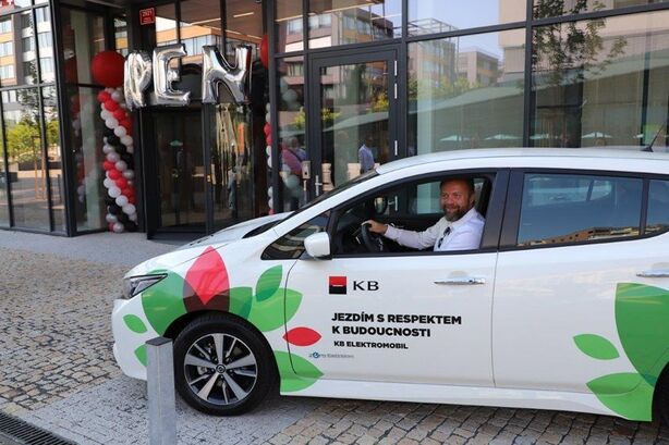 Elektromobil Komerční banka