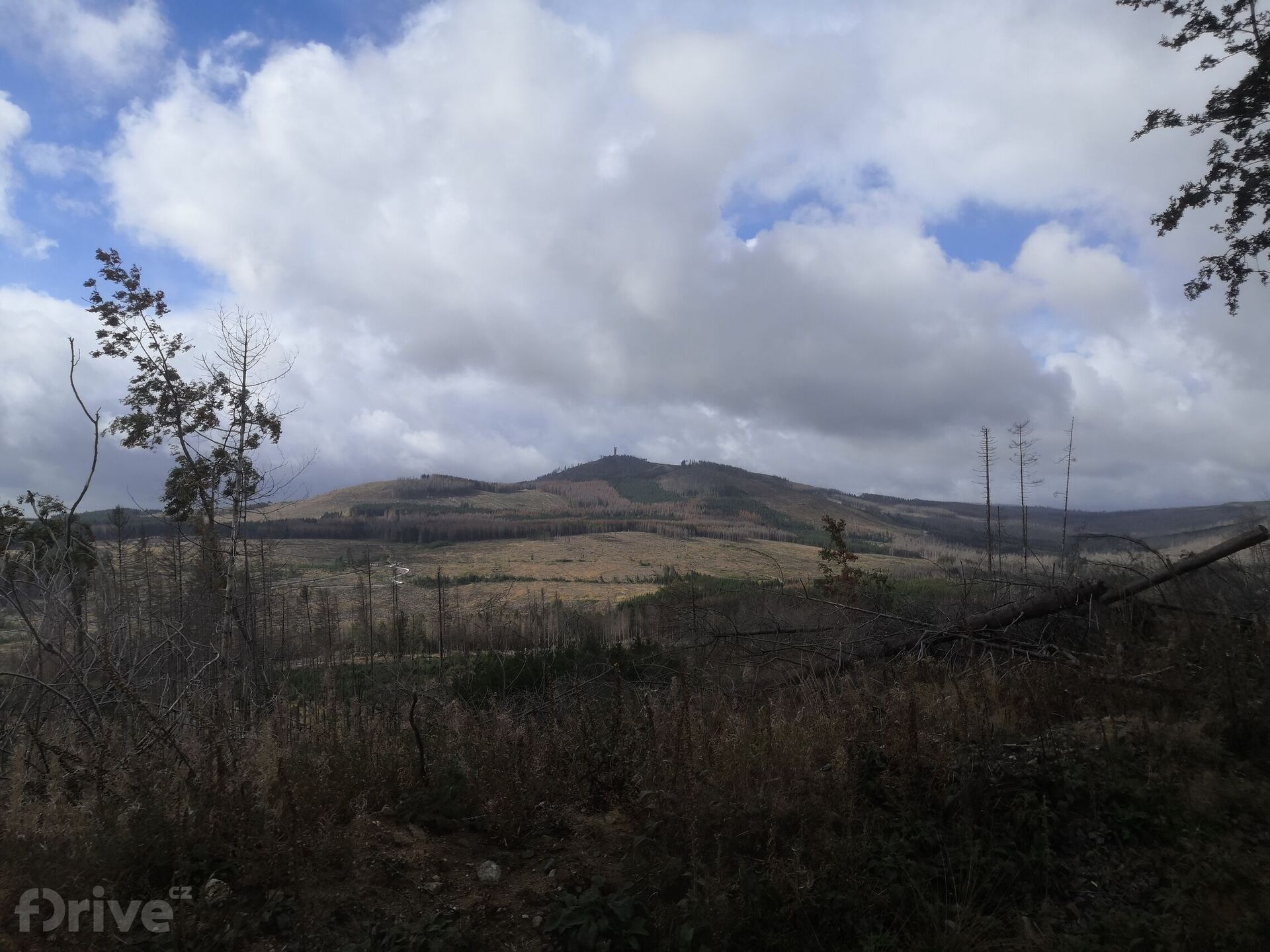 Elektromobilem s přívěsem