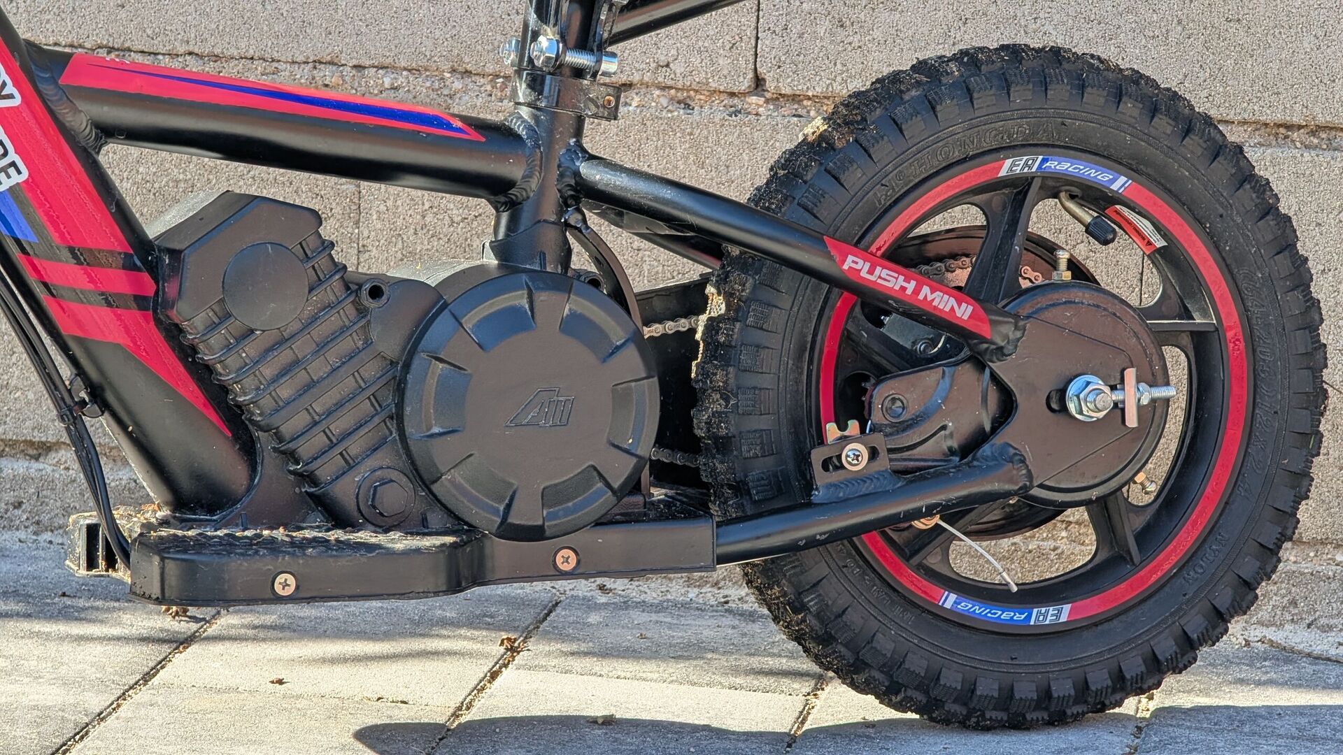 Energy Adventure Push Mini 12