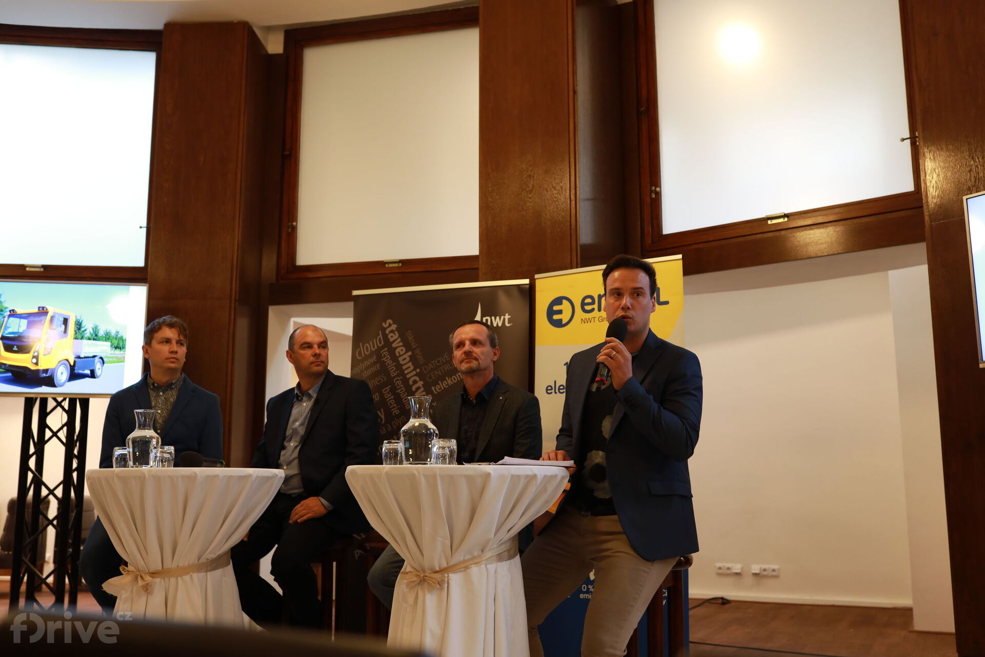 Enviel komunální auto