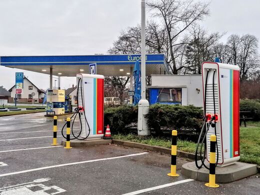 E.ON, Benátky nad Jizerou, Mladská ul., čerpací stanice Euro Oil