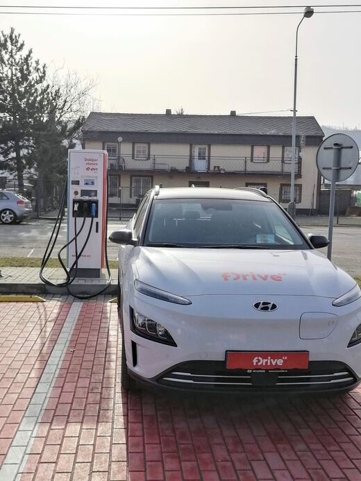 E.ON, Beroun, Plzeňská ul., čerpací stanice Benzina