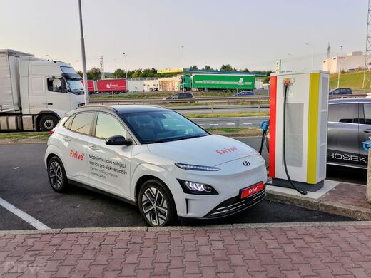 E.ON, dálnice D1, 187. km směr Brno, odpočívka Troubsko, ČS MOL
