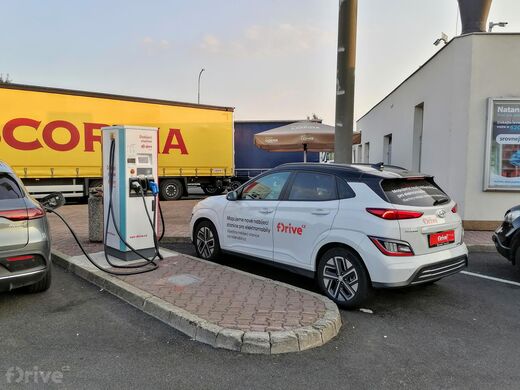 E.ON, dálnice D1, 187. km směr Brno, odpočívka Troubsko, ČS MOL