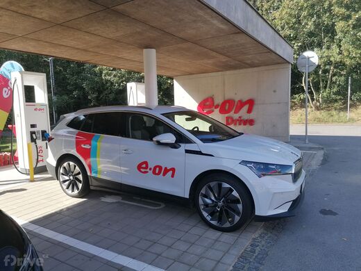 E.ON, dálnice D1 exit č.90, Vystrkov