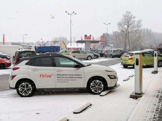 E.ON, Hradec Králové, ul. Bratří Štefanů, OC Terno