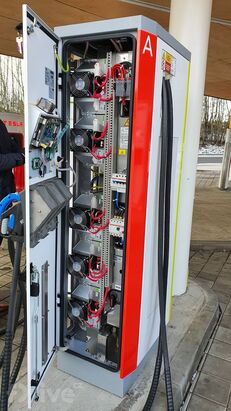 e.on Humpolec - rychlonabíjecí stanice ABB