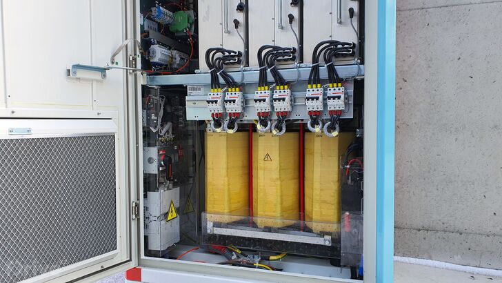 e.on Humpolec - ultrarychlá nabíjecí stanice ABB