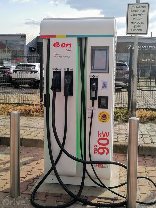 E.ON, Kladno, Americká ul., Penny Market