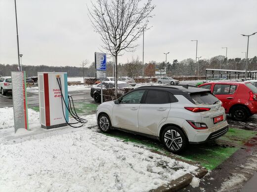 E.ON, Pardubice, Poděbradská ul., OC Globus