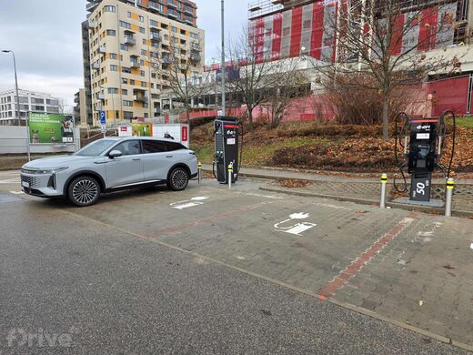 E.ON, Praha 13 - Stodůlky, ul. Pod Hranicí, hypermarket Kaufland