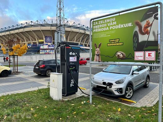 E.ON, Teplice, ul. Čs. dobrovolců, hypermarket Kaufland