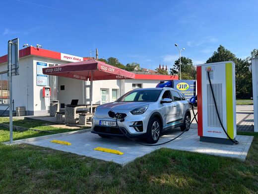 E.ON, Žatec, Plzeňská ul., čerpací stanice Benzina