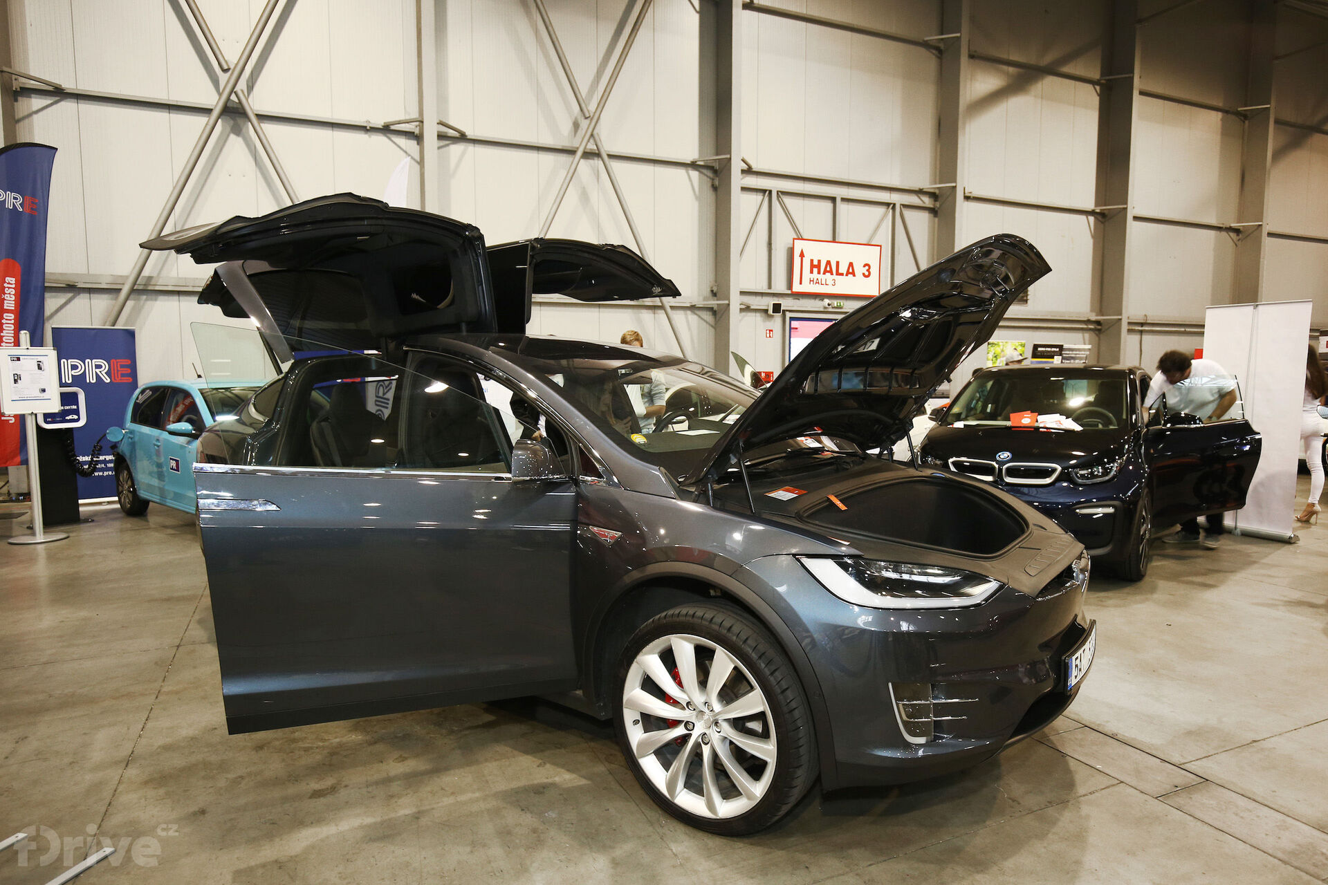 Escape6 Prague Car Festival