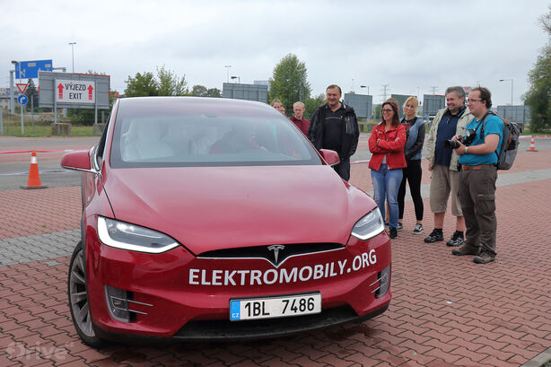 Escape6 Prague Car Festival