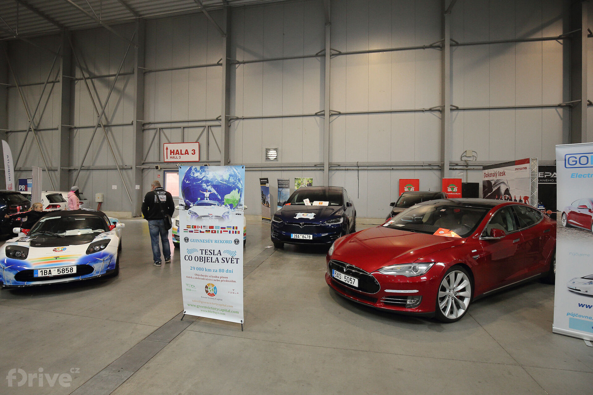 Escape6 Prague Car Festival