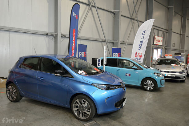 Escape6 Prague Car Festival