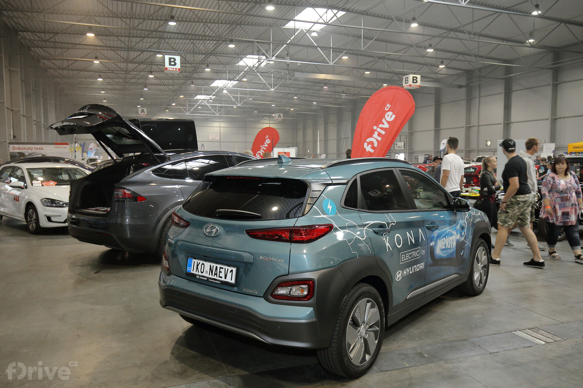 Escape6 Prague Car Festival