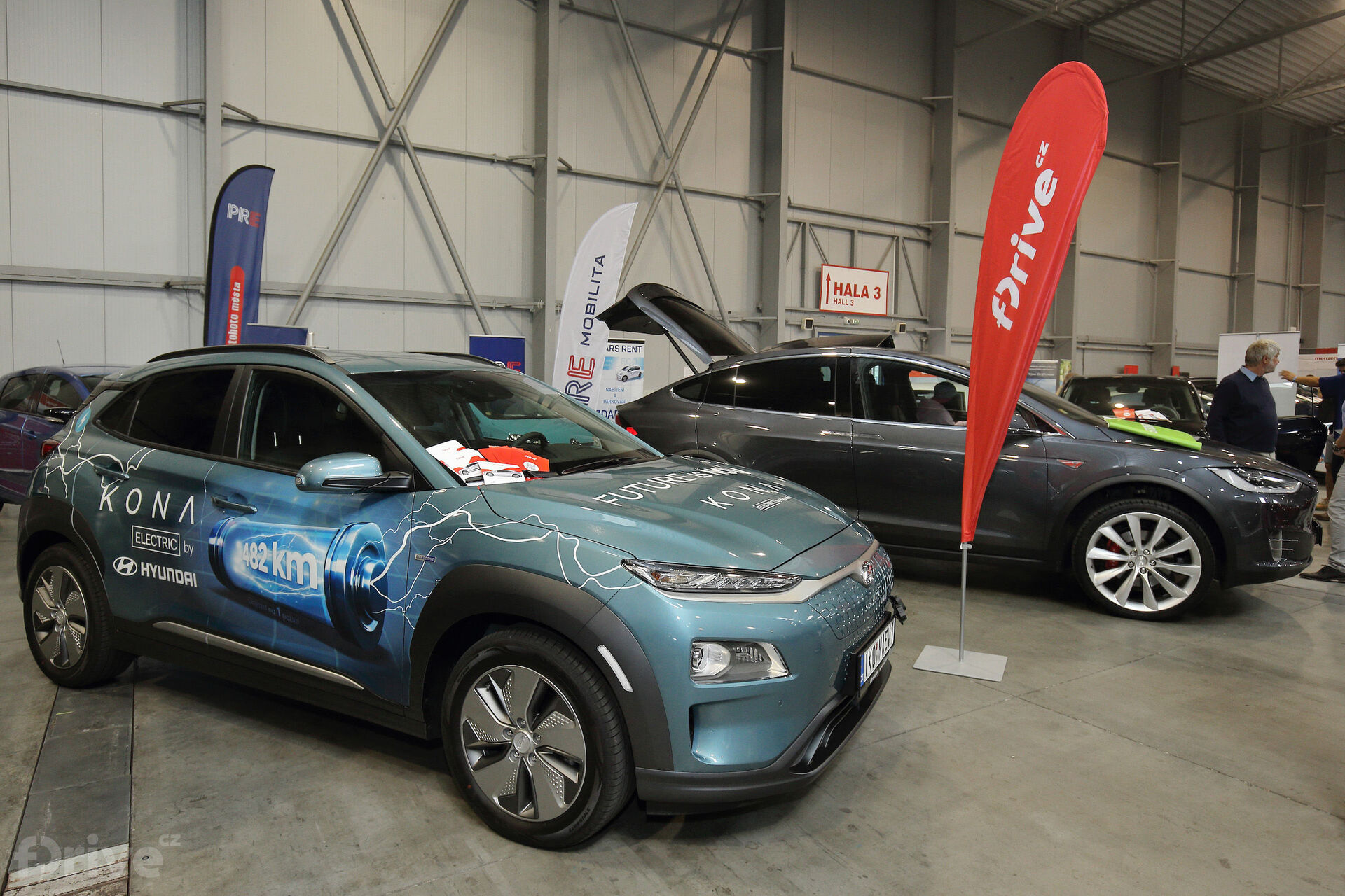 Escape6 Prague Car Festival