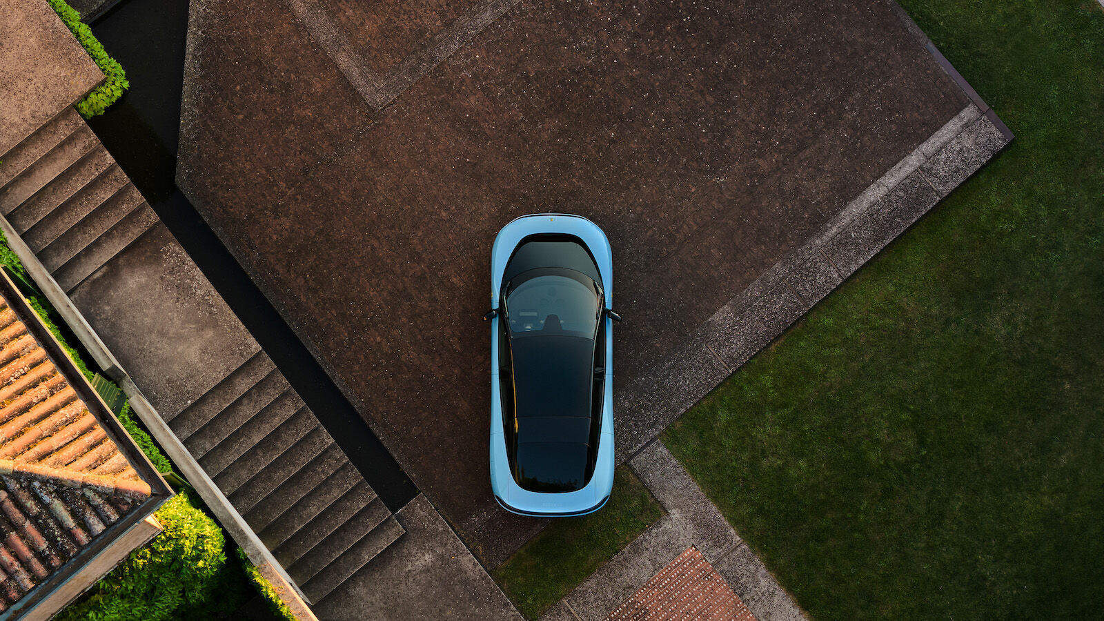 Ferrari Luce