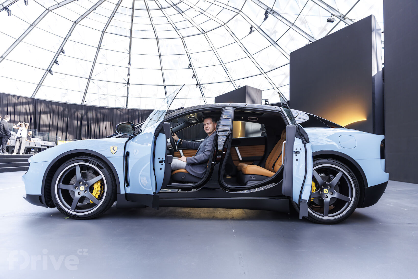 Ferrari Luce