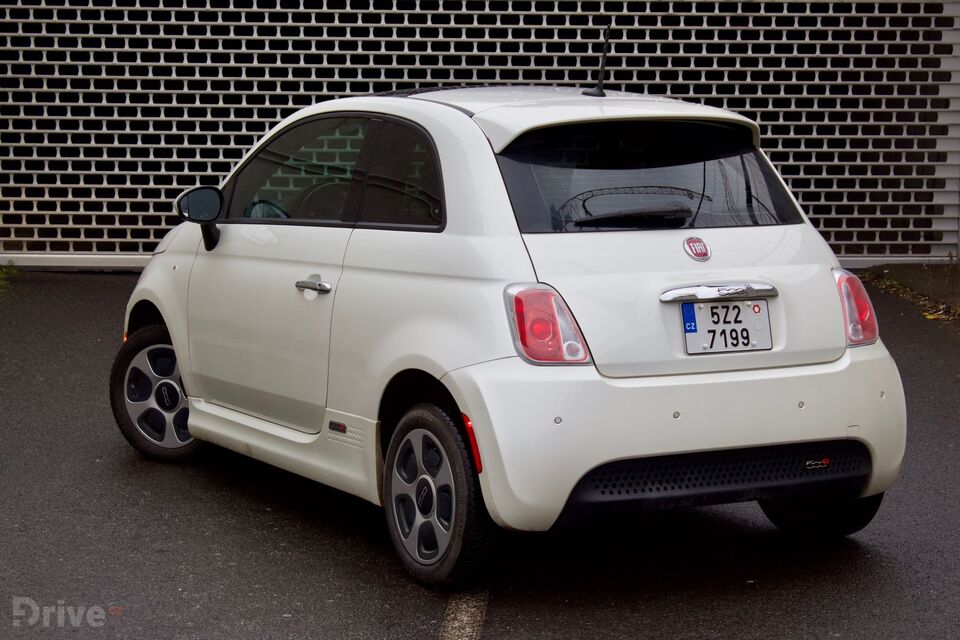 Fiat 500e (2012)