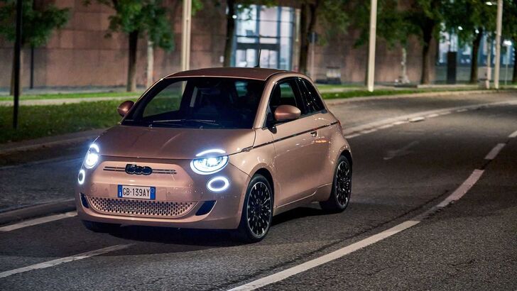 Fiat 500e 3+1 (2021)