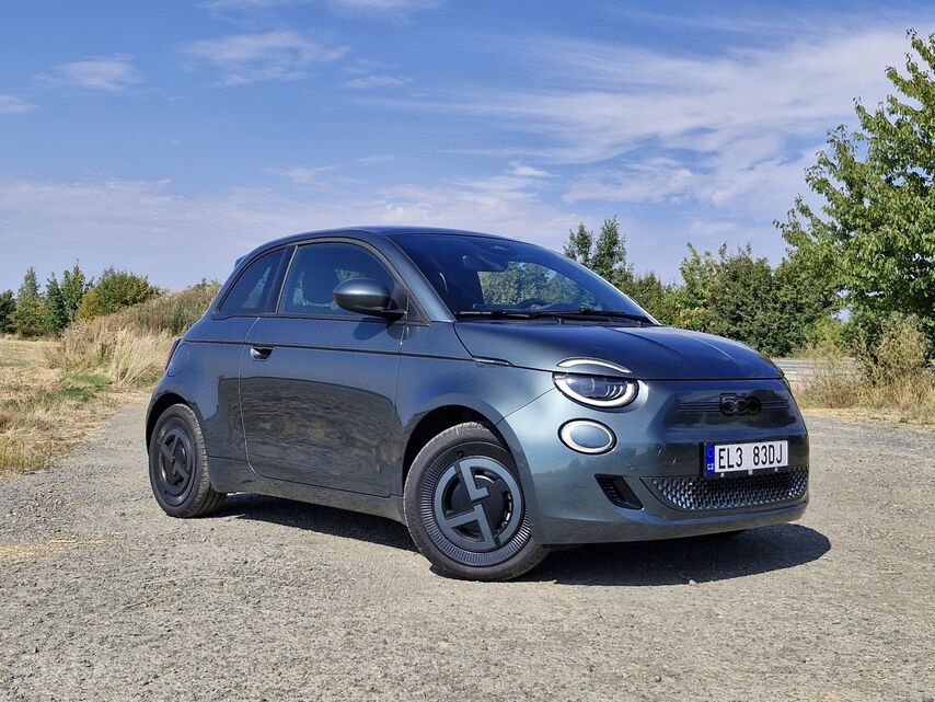 Fiat 500e Giorgio Armani (2025)