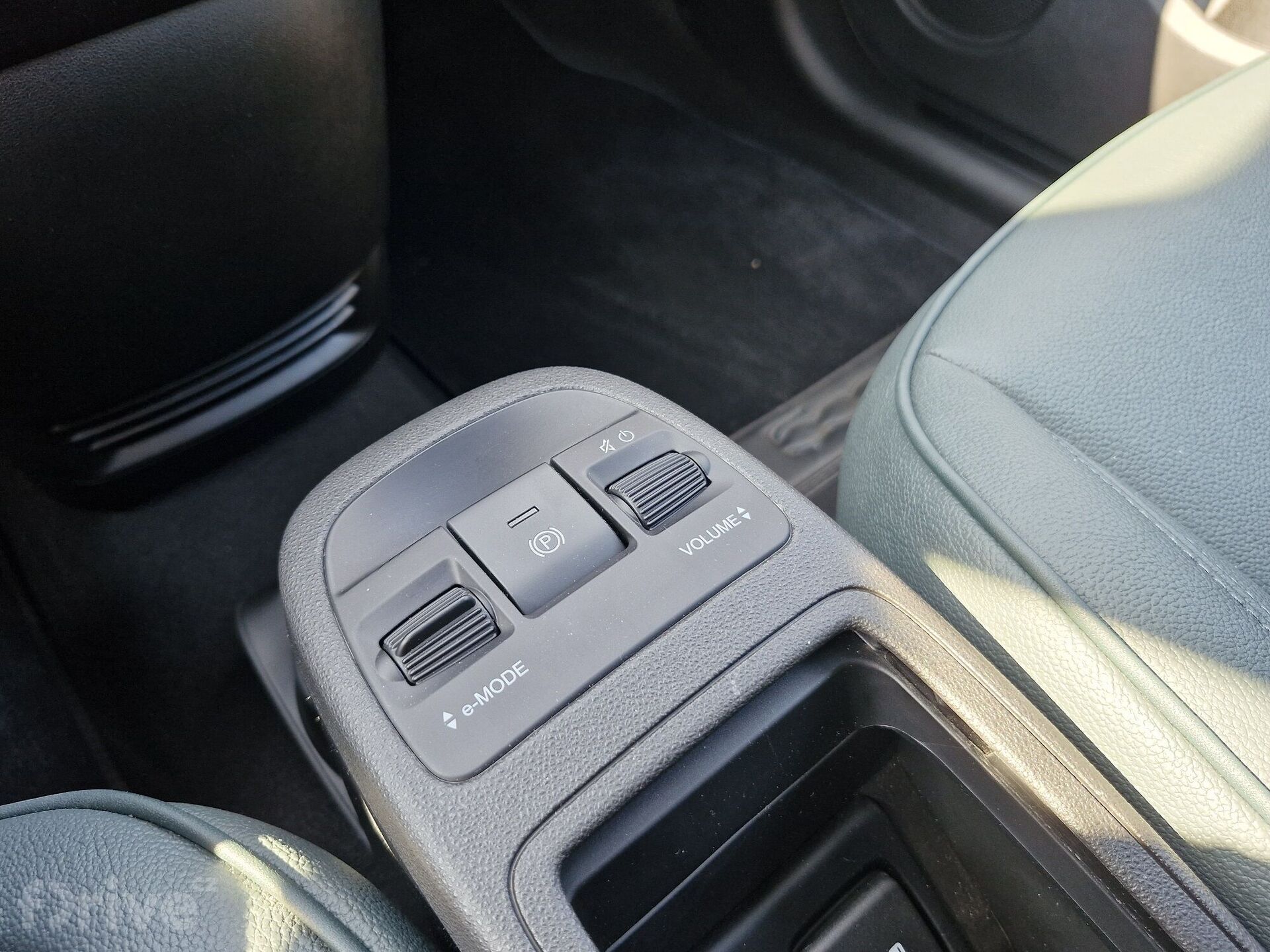 Fiat 500e Giorgio Armani (2025)