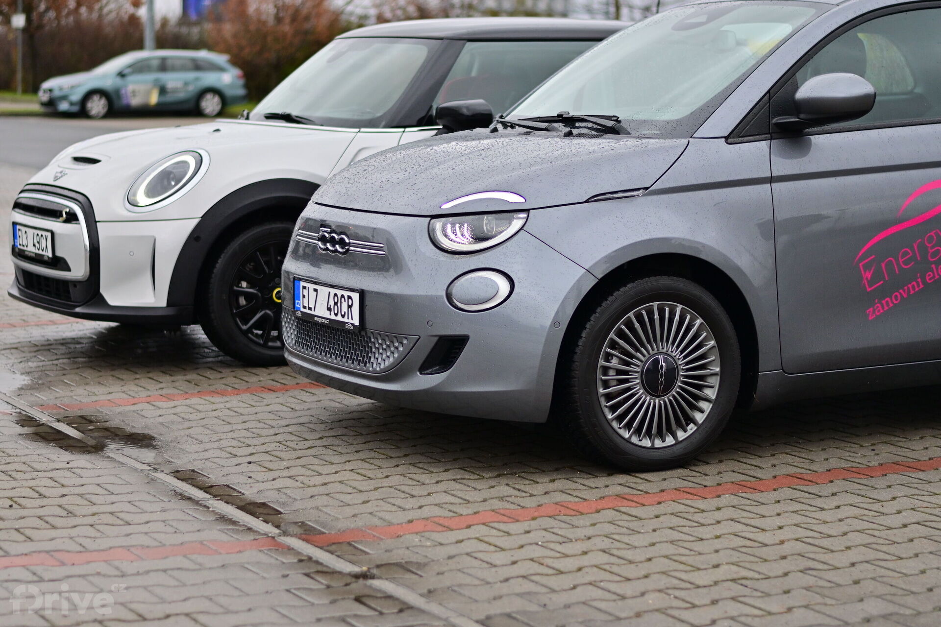 Fiat 500e nebo Mini Cooper SE?