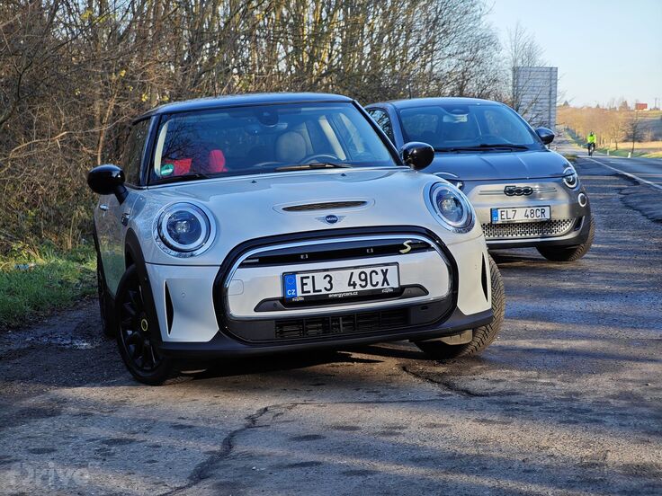 Fiat 500e nebo Mini Cooper SE?