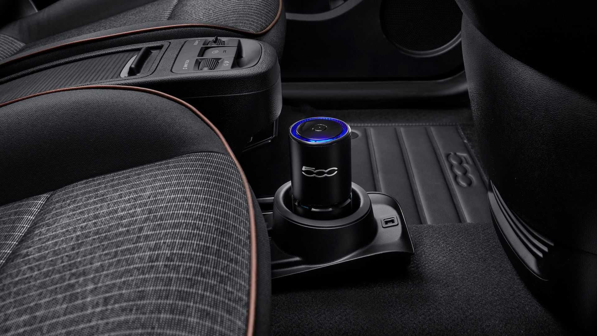 Fiat 500e s doplňky Mopar