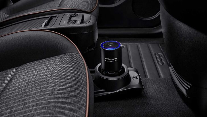 Fiat 500e s doplňky Mopar