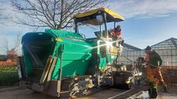 Finišer SUPER 1300-5e