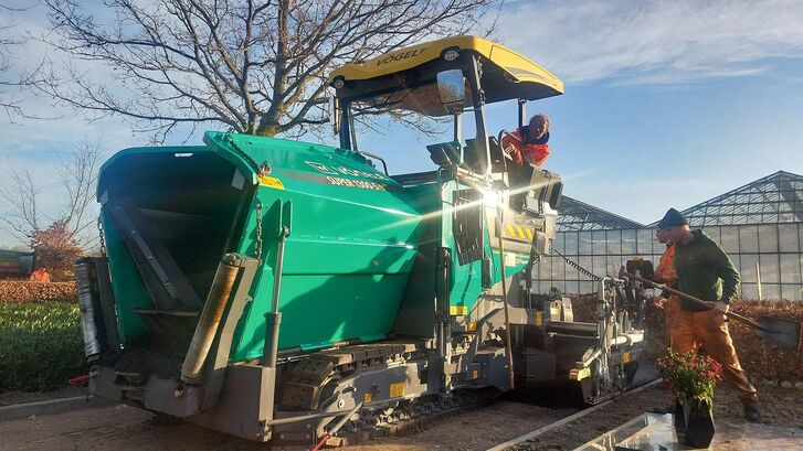 Finišer SUPER 1300-5e