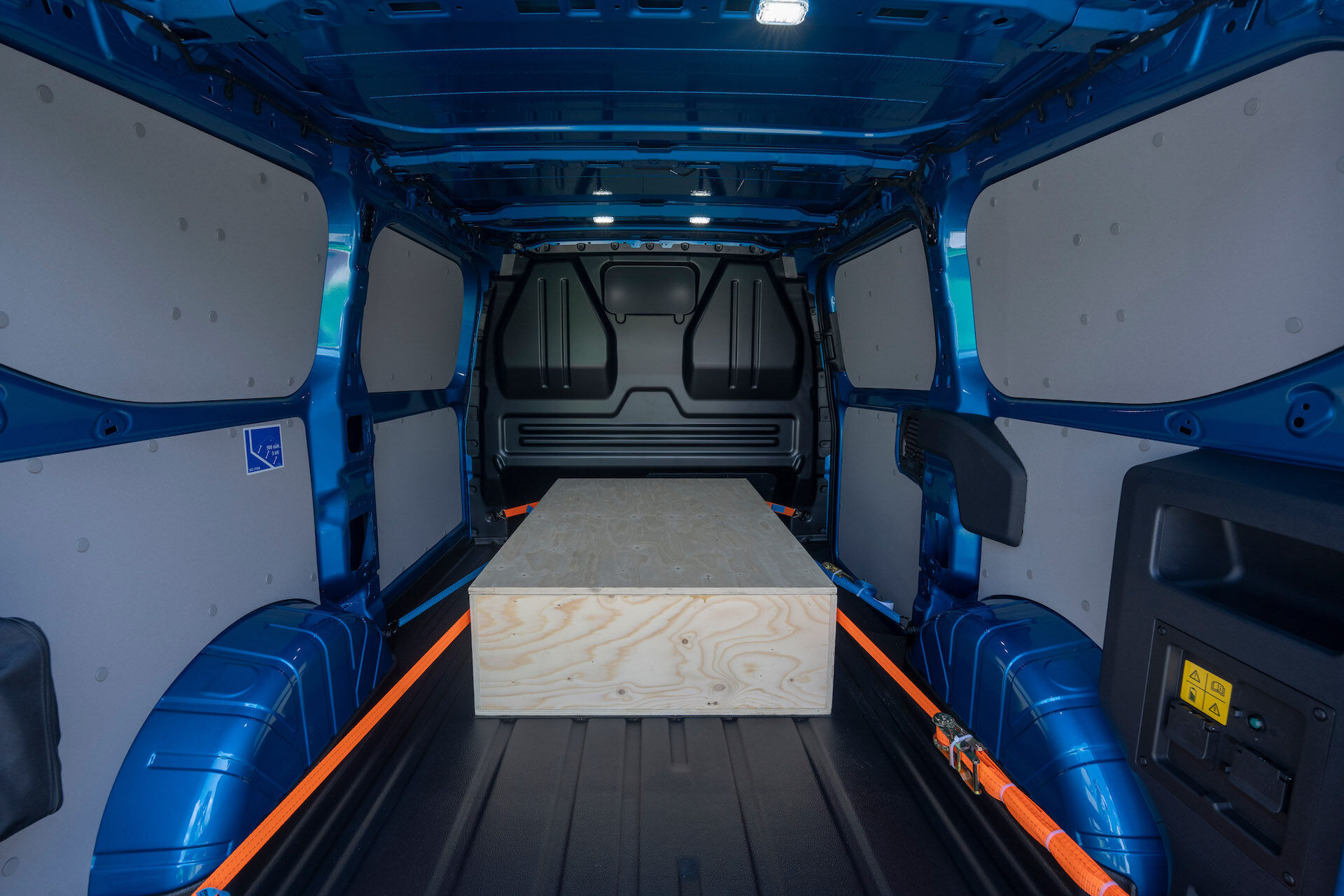 Ford E-Transit Custom