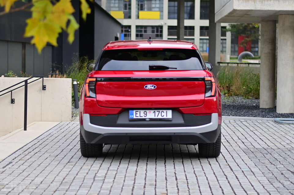 Ford Explorer (2023)