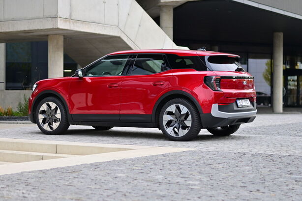 Ford Explorer (2023)