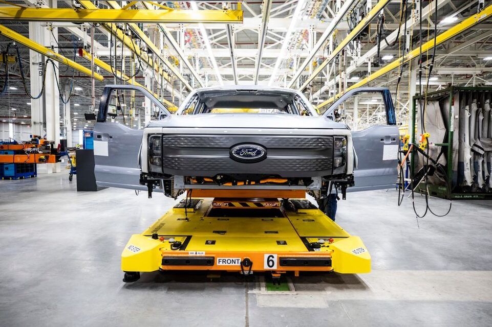Ford F-150 Lightning se konečně dostal do produkce