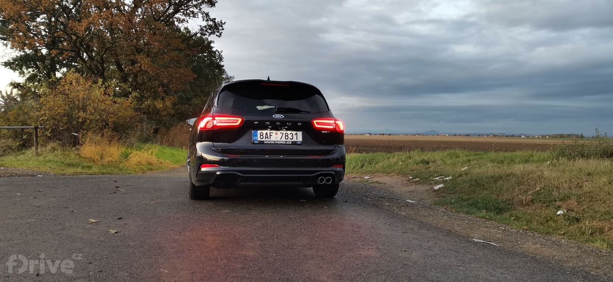 Ford Focus Kombi 1,0 EcoBoost Hybrid (mHEV)