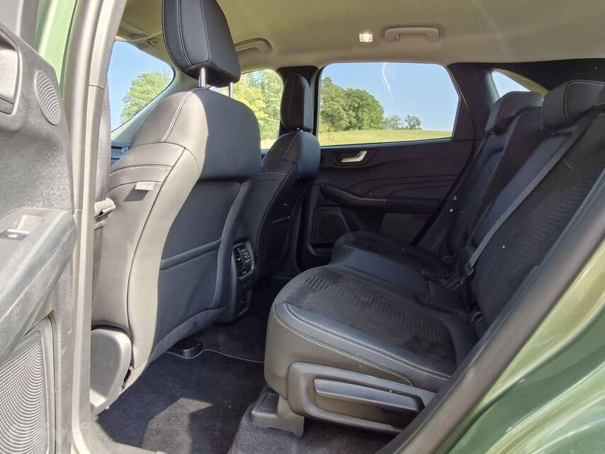 Ford Kuga 2.5 Duratec Hybrid AWD (2024)